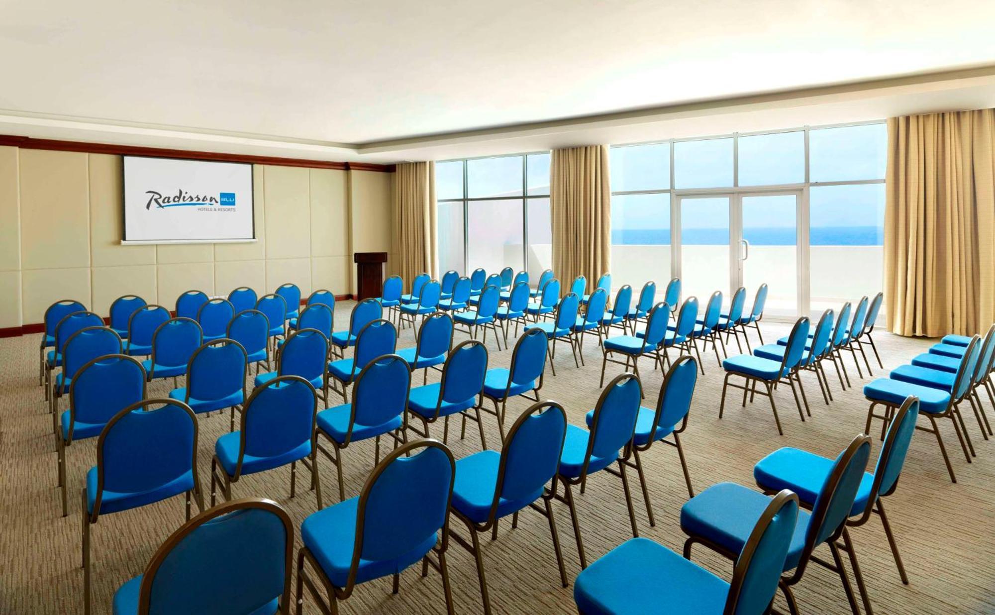 ラディソン ブルー リゾート フジャイラ エクステリア 写真 Meeting room